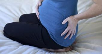 Боль в яичниках и наступившая беременность