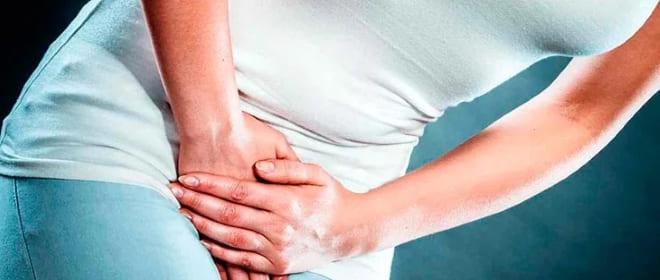 Тюкание в области паха